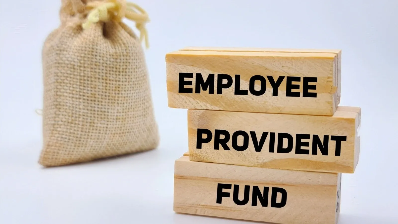 EPFO பயனாளர்களுக்கு மாதாந்திர ஓய்வூதியம்